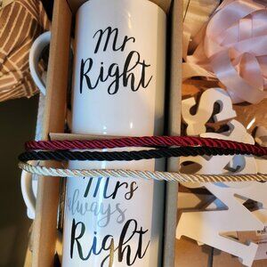 Mr and mrs mugs